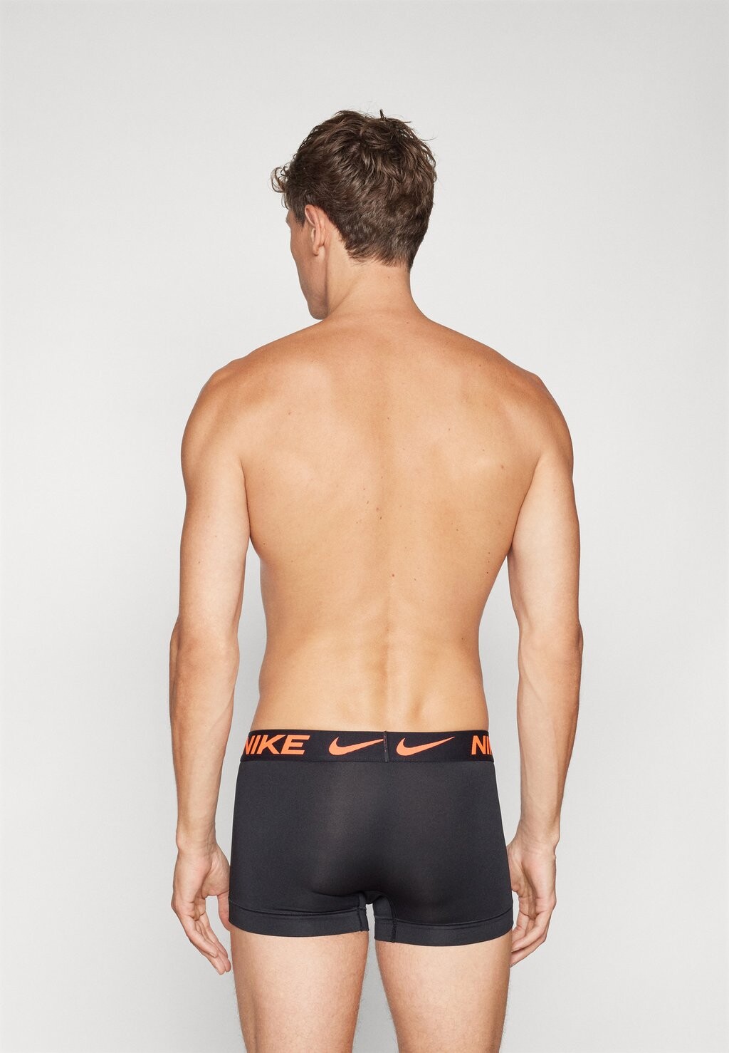 

Боксеры ESSENTIAL MICRO TRUNK 3 PACK Nike, черный