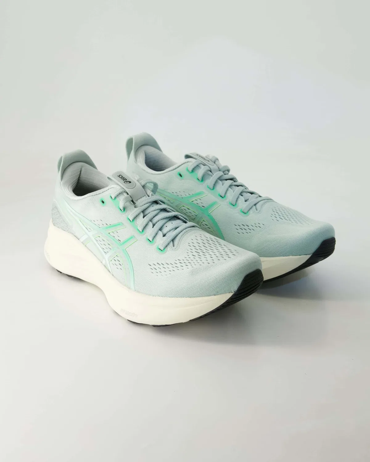 Кроссовки для бега, с текстильным верхом, Asics, зеленый