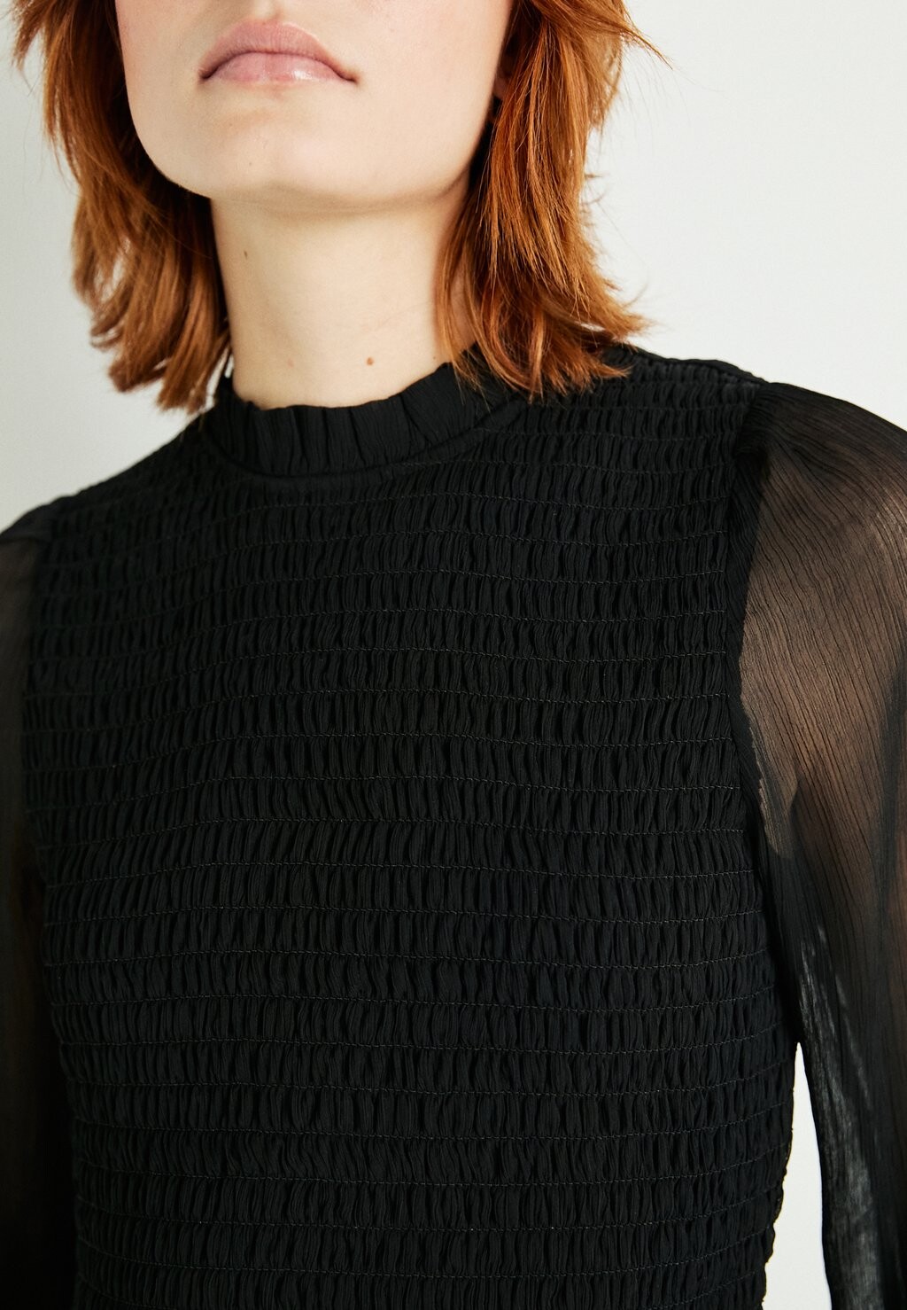 

Коктейльное платье NMMELINA SHORT DRESS Noisy May, черный