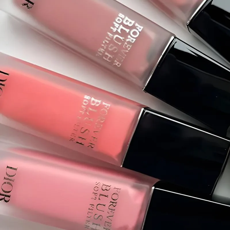 DIOR Жидкий матовый румянец для коррекции тона кожи, #01 Petal — фото 4
