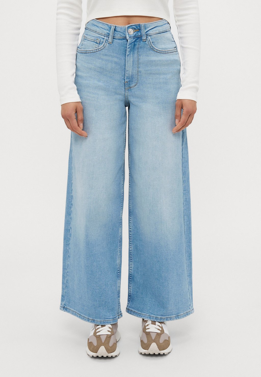 

Расклешенные джинсы ONLMARLA LOOSE WIDE LEG ONLY Petite, цвет Light Blue Denim