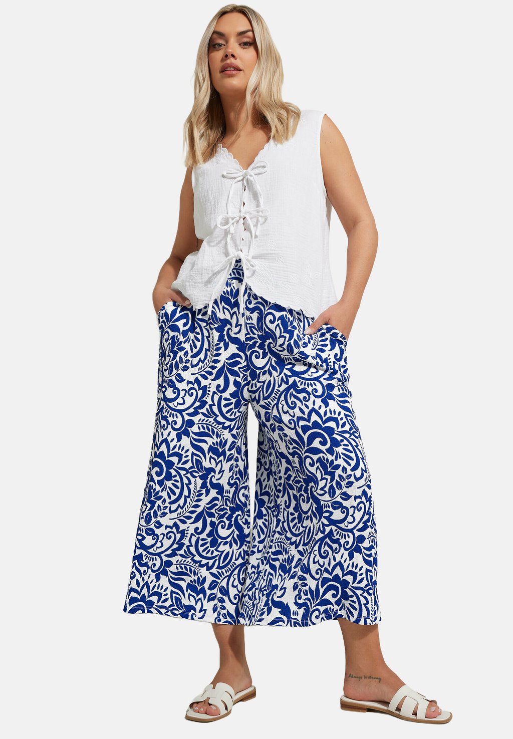 

Брюки Yours Clothing, синий