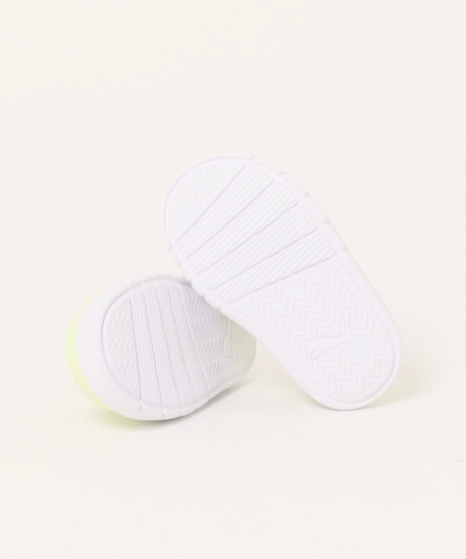 Детские кроссовки PUMA COURTFLEX V3 LINA V INF — фото 3