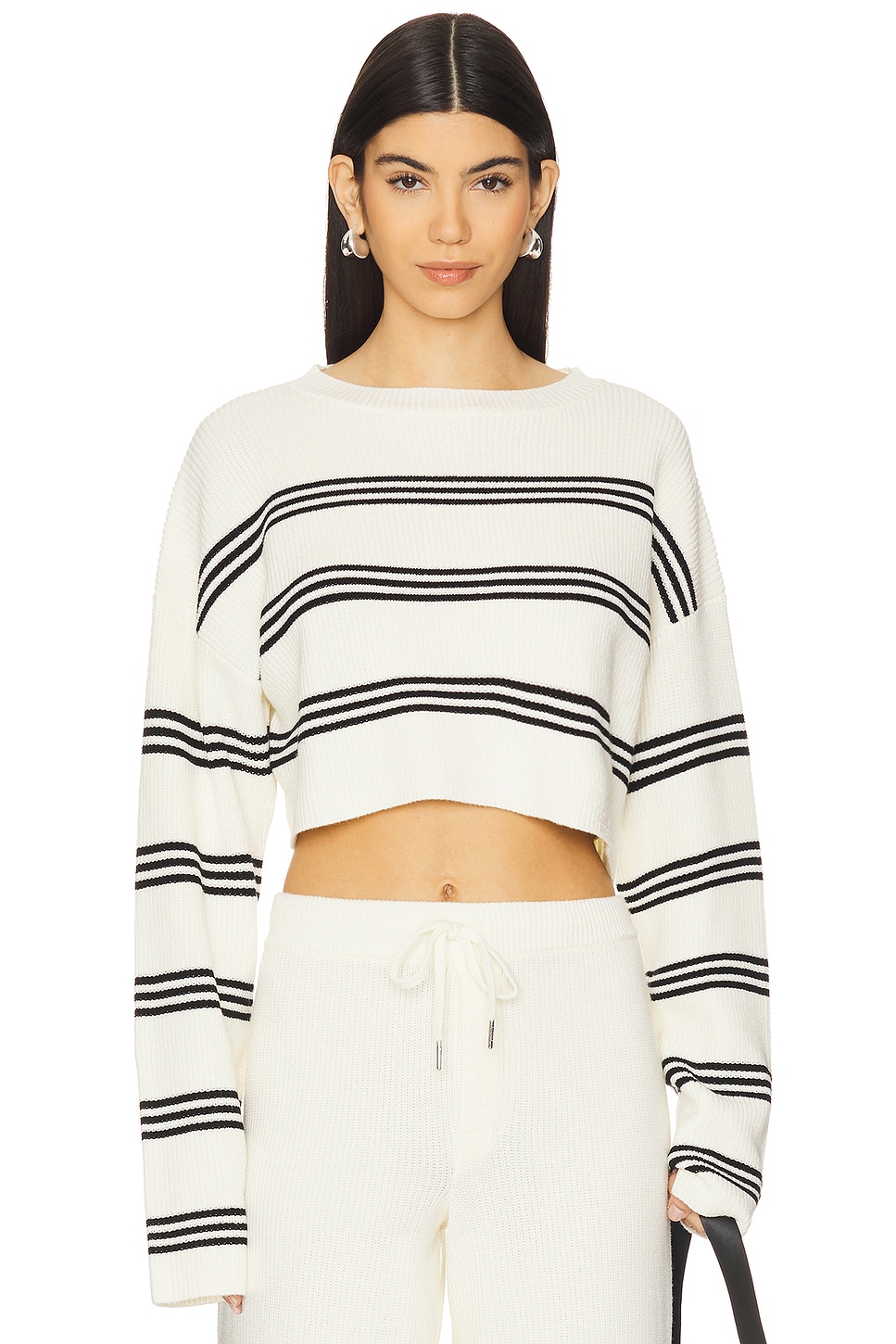 

Свитер Sharlie Ser.O.Ya, eggshell & black