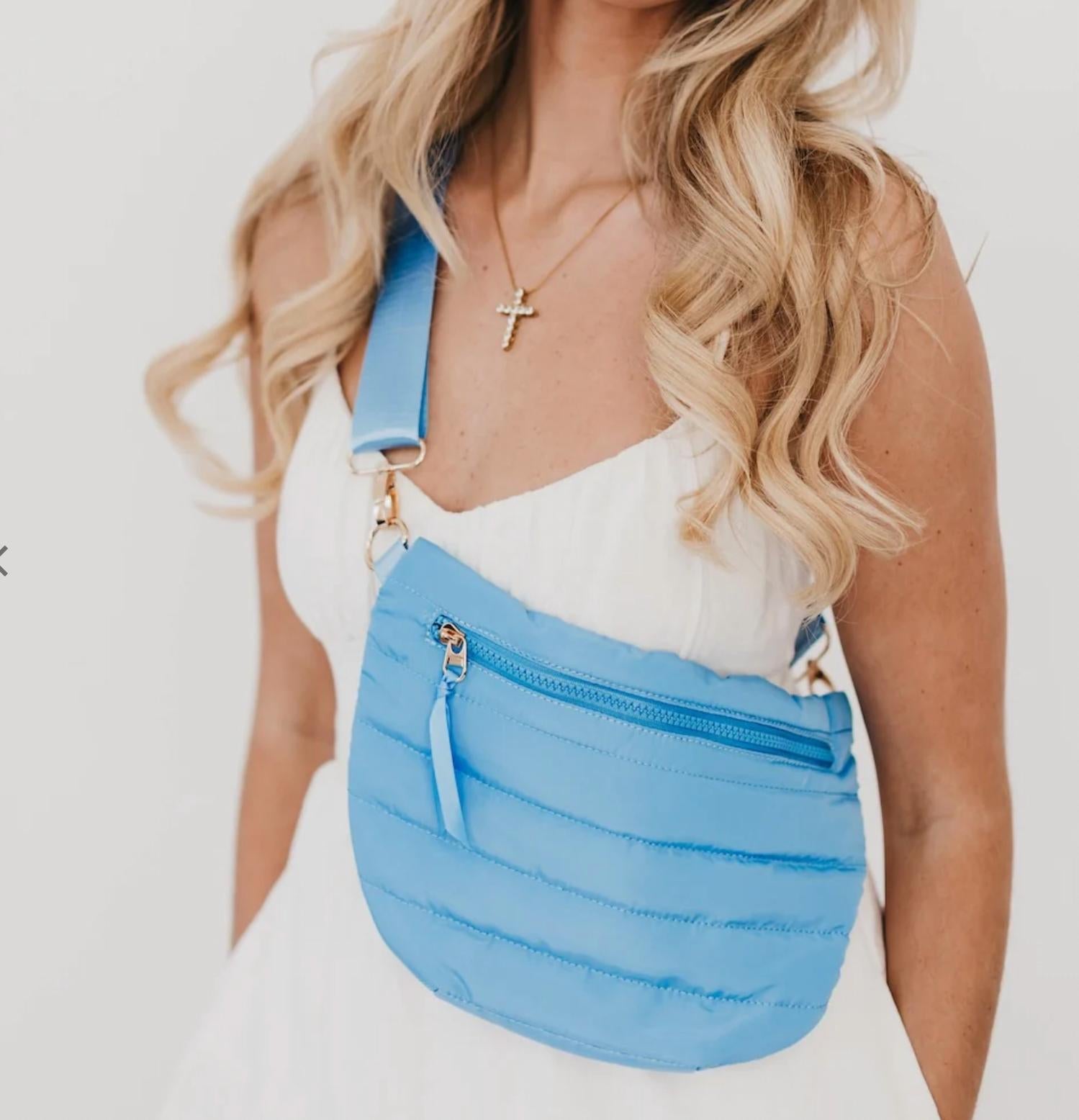 

Женская стеганая сумка Jolie в цвете Carolina Blue Pretty Simple, Carolina Blue