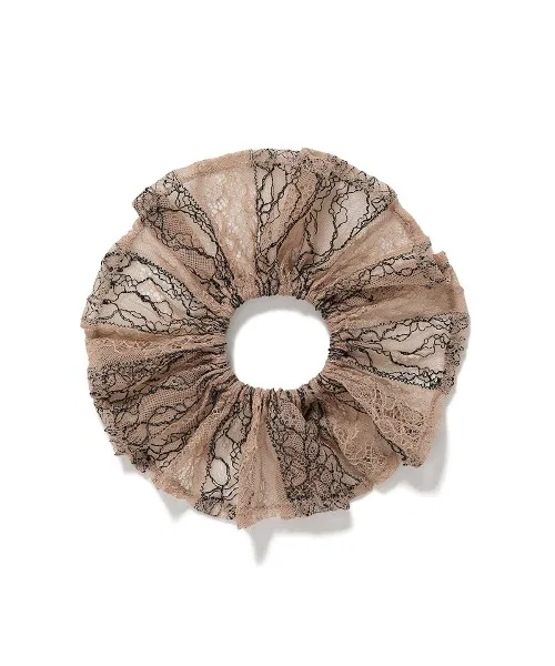 Резинка для волос PERVERZE Vintage Fabric Scrunchie бежевый