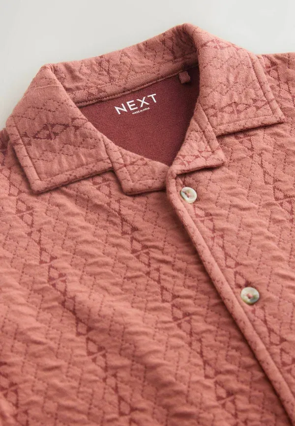 Футболка Next Regular Fit Short Sleeve Colour Block, красный — фото 2