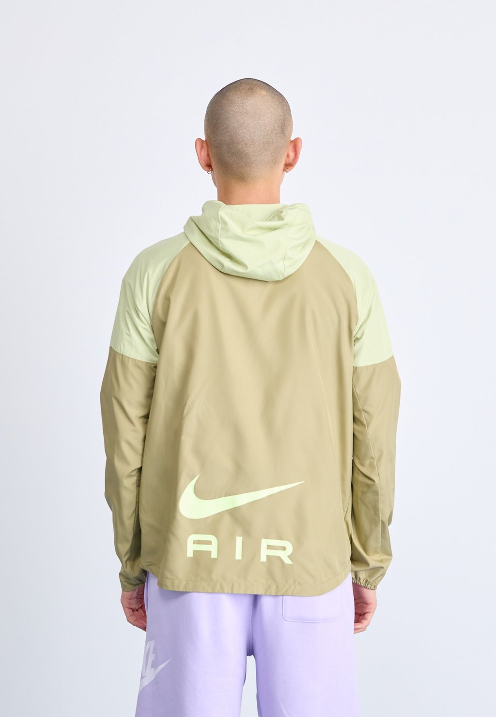 

Летняя куртка AIR RUN Nike Sportswear, зеленый