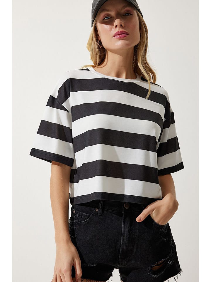 

Футболка Happiness Istanbul, черный/белый