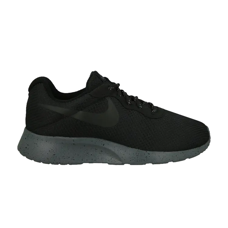 

Кроссовки Nike Tanjun SE 'Black', черный