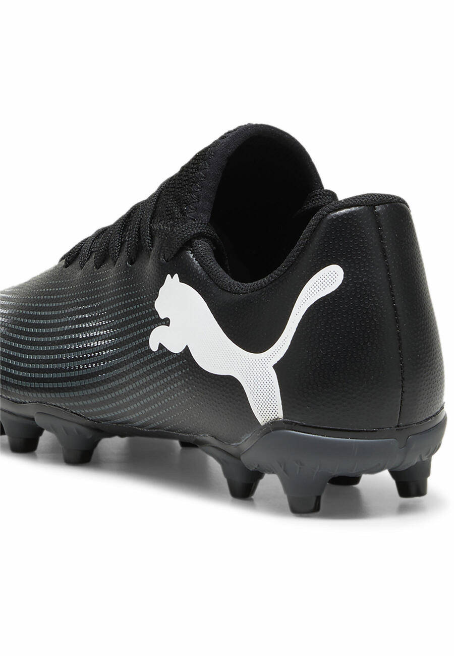 Футбольные бутсы FUTURE 7 PLAY FG/AG для молодежи PUMA, черно-белые — фото 2