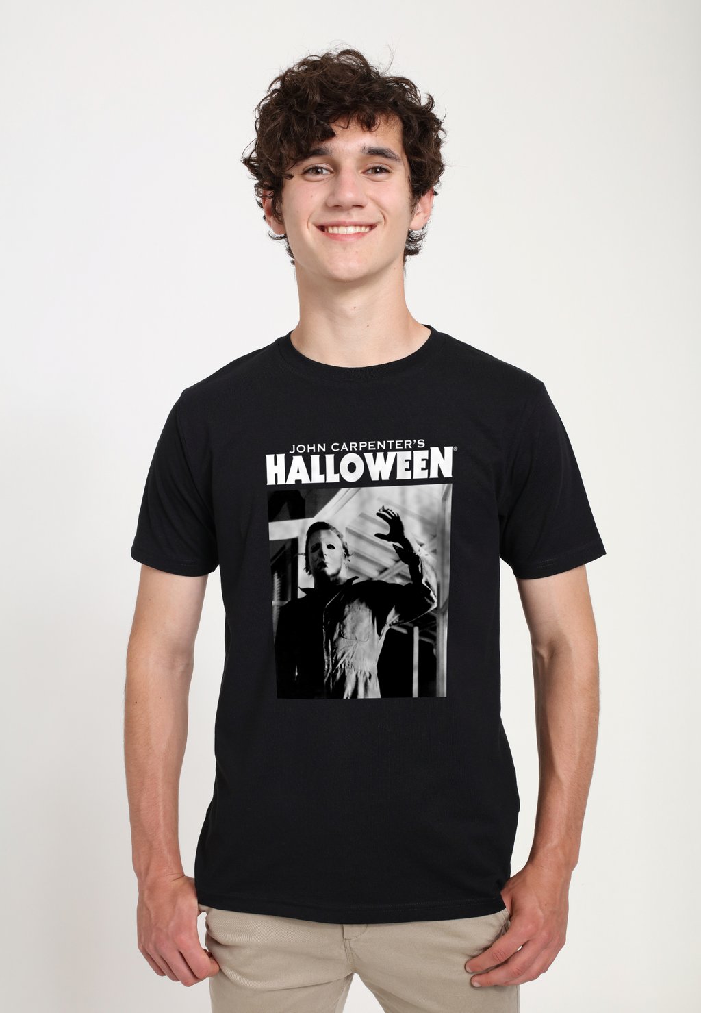 

Футболка с принтом HALLOWEEN MICHAEL MYERS ENTERS HOME Henry Tiger, черный