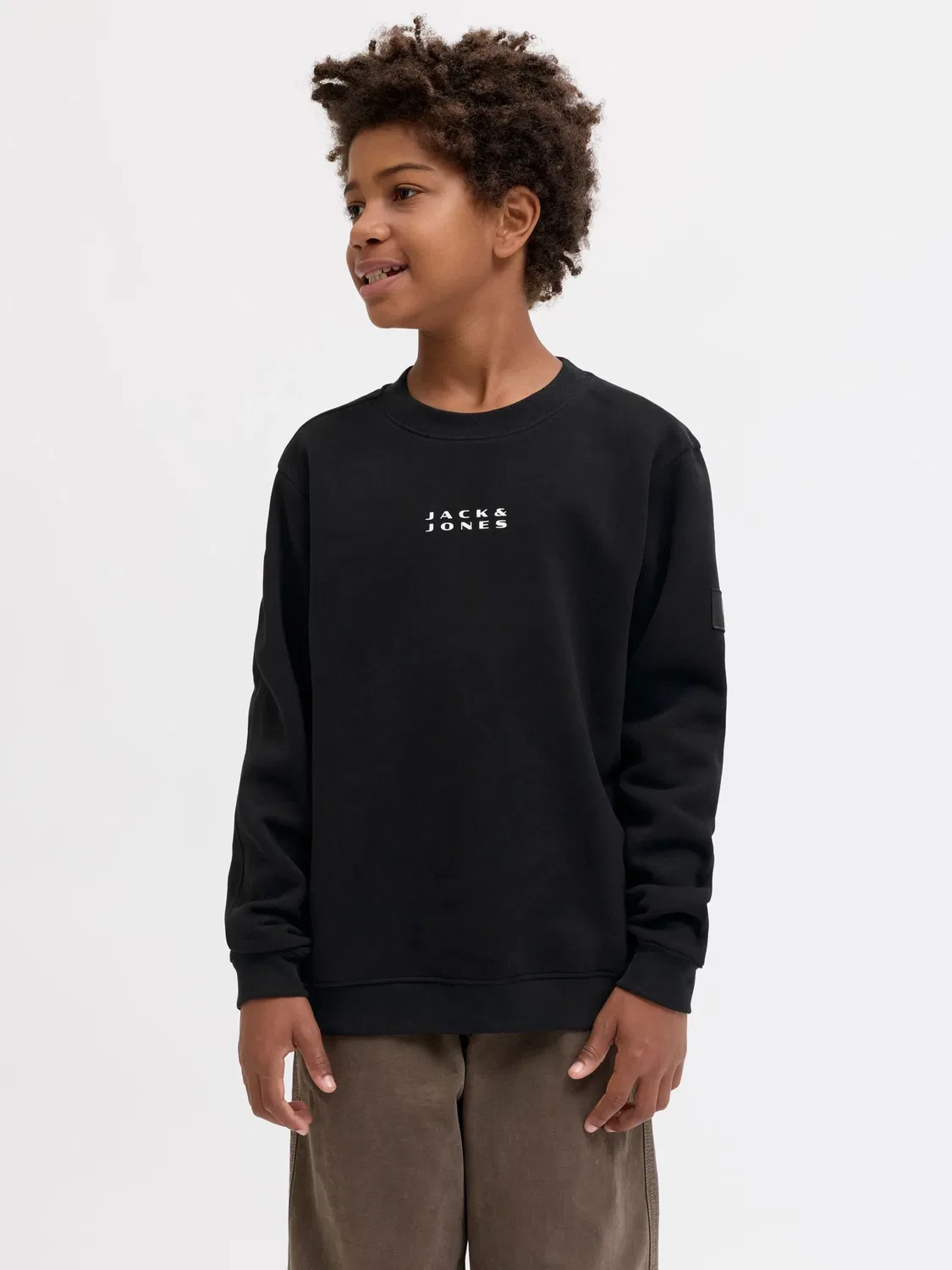 Свитшот с принтом JACK & JONES Junior, черный — фото 2