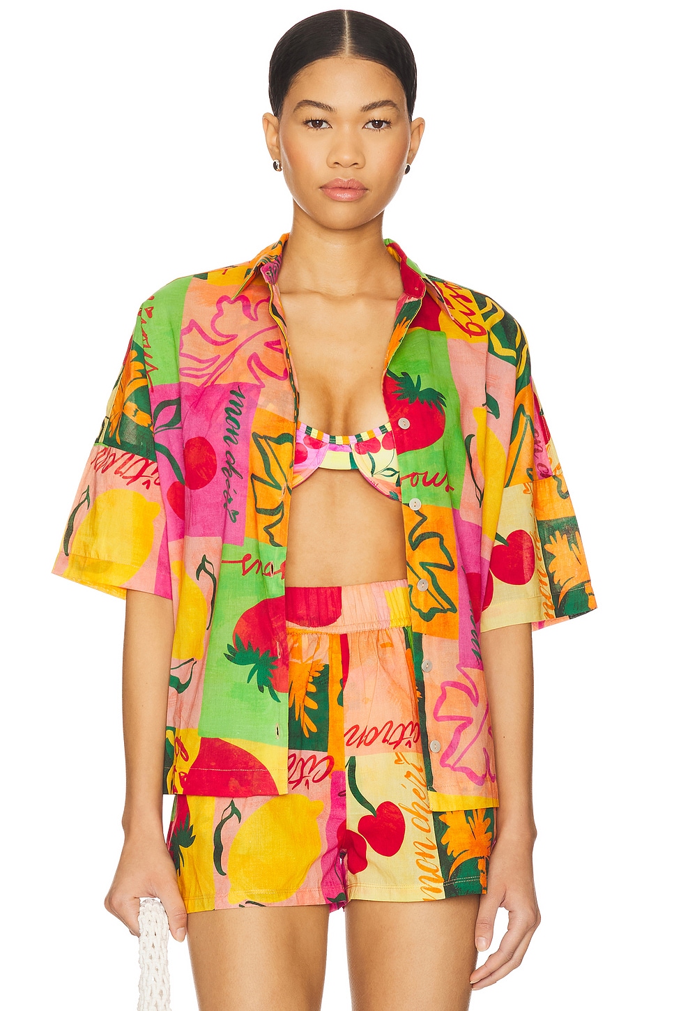 

Топ Naida Beach Riot, fruit market