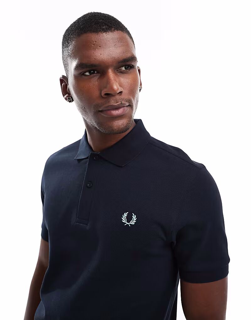 

Рубашка поло Fred Perry темно-синего цвета