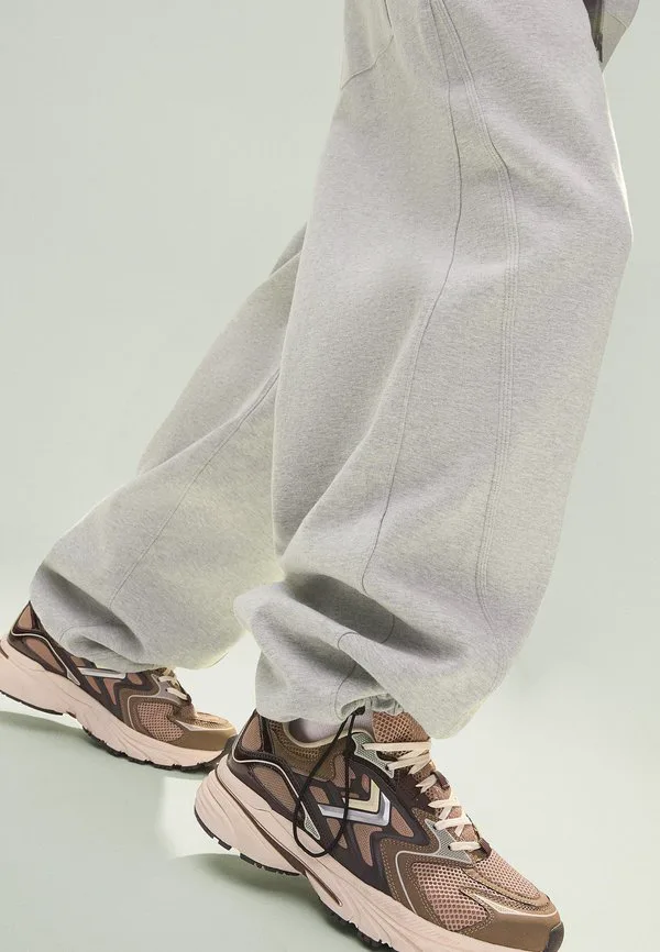 Многокомпонентные кроссовки Bershka, Brown