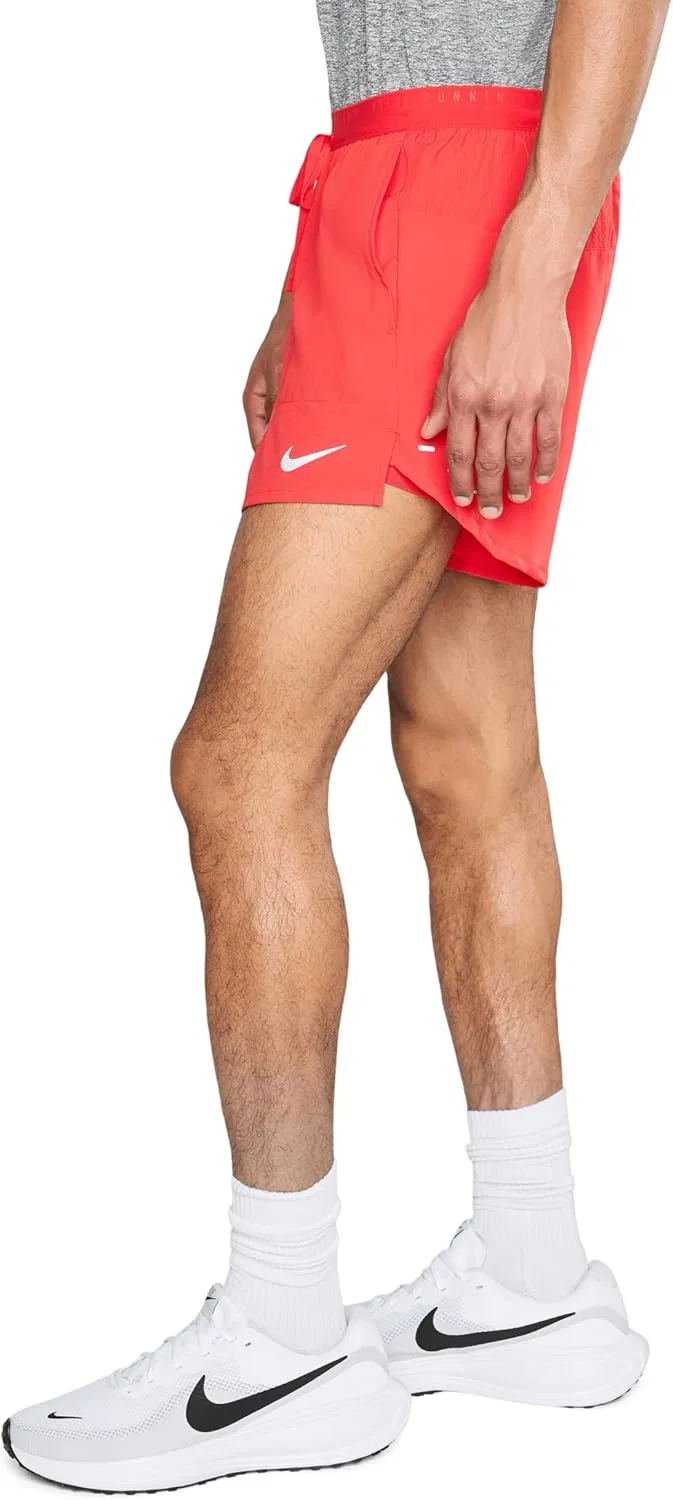 Мужские шорты Nike Dri-fit Stride 2-в-1, 5 дюймов — фото 3