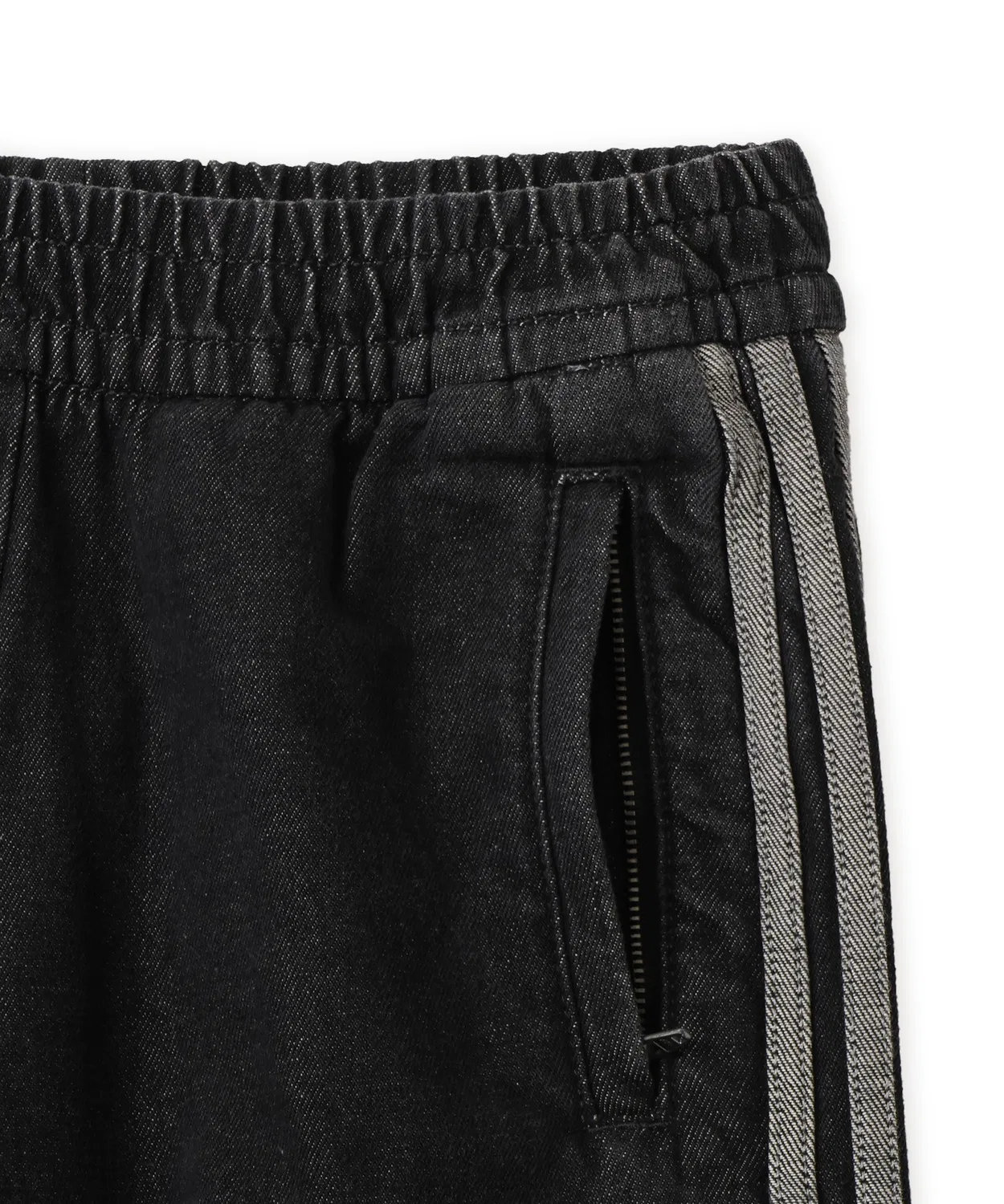 Женские джинсы карго 2-в-1 с мидл-райз посадкой Adidas Mid Rise 2-in-1 Denim Pant, Black — фото 3