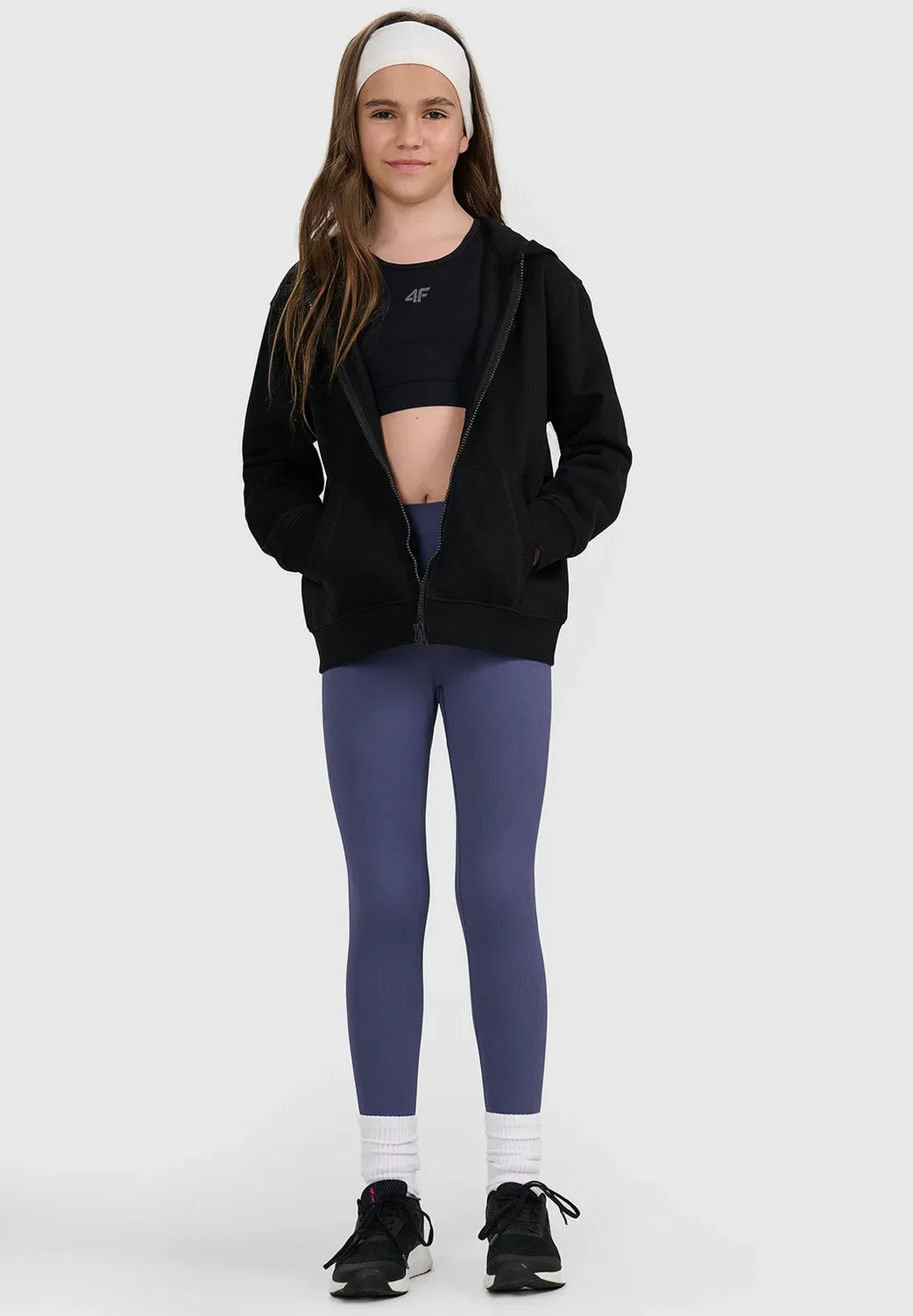 Bluza dresowa rozpinana z kapturem dziewczęca - czarna 122 (6-7 лат) - толстовка на молнии 4F, Deep Black