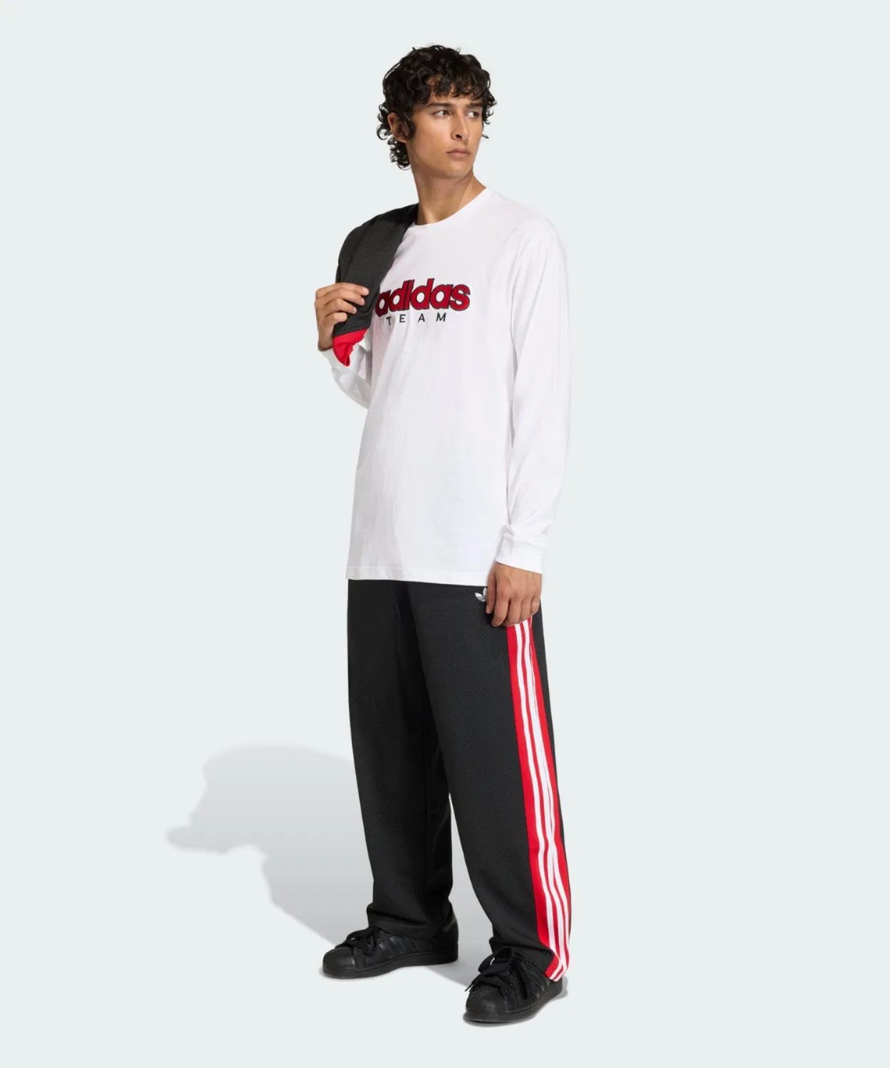 Мужская футболка с длинным рукавомс графическим принтом Adidas Originals, Белая — фото 3