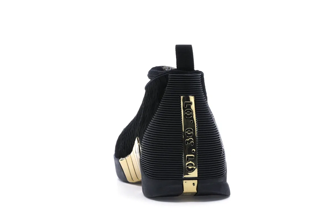 Детские кроссовки Lifestyle Jordan 15 Retro Jordan, Black/White-Metallic Gold — фото 4