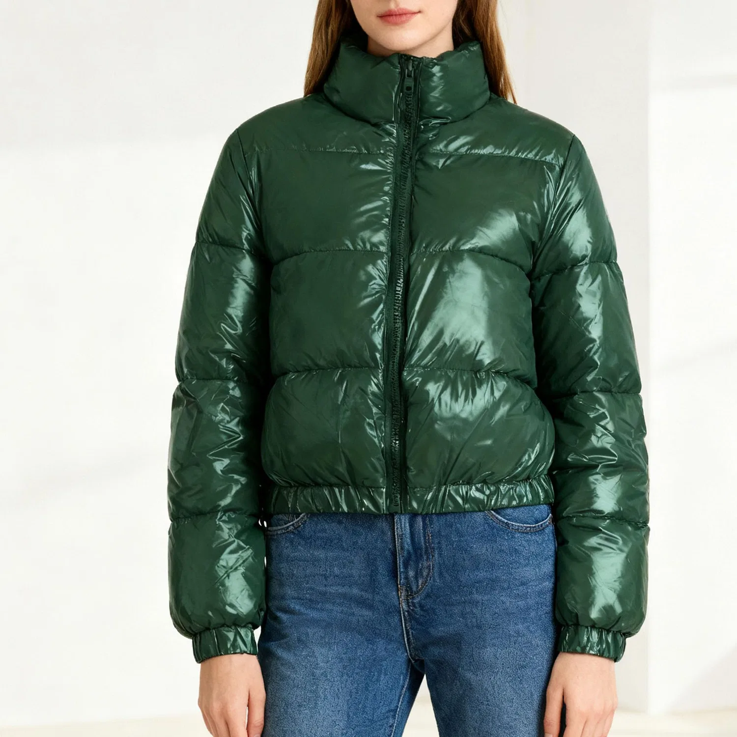 Женская куртка с молнией и принтом, модель Metallic Fabric Zipper Warm Quilted Short Jackets, Verde scuro — фото 3