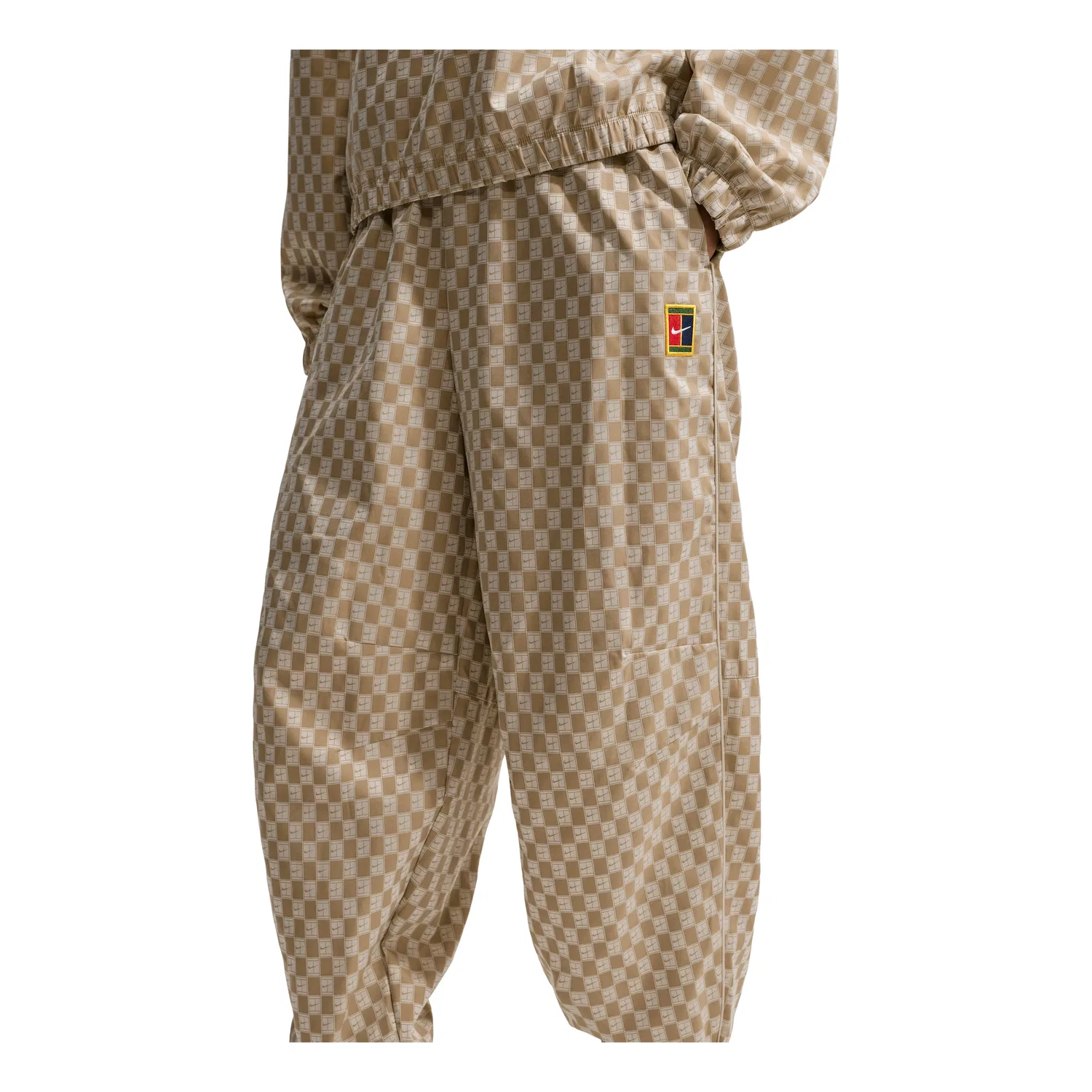 Женские брюки для тенниса Court Court Collection Mid-Rise Loose Pants 'Parachute Beige' Nike, Parachute Beige