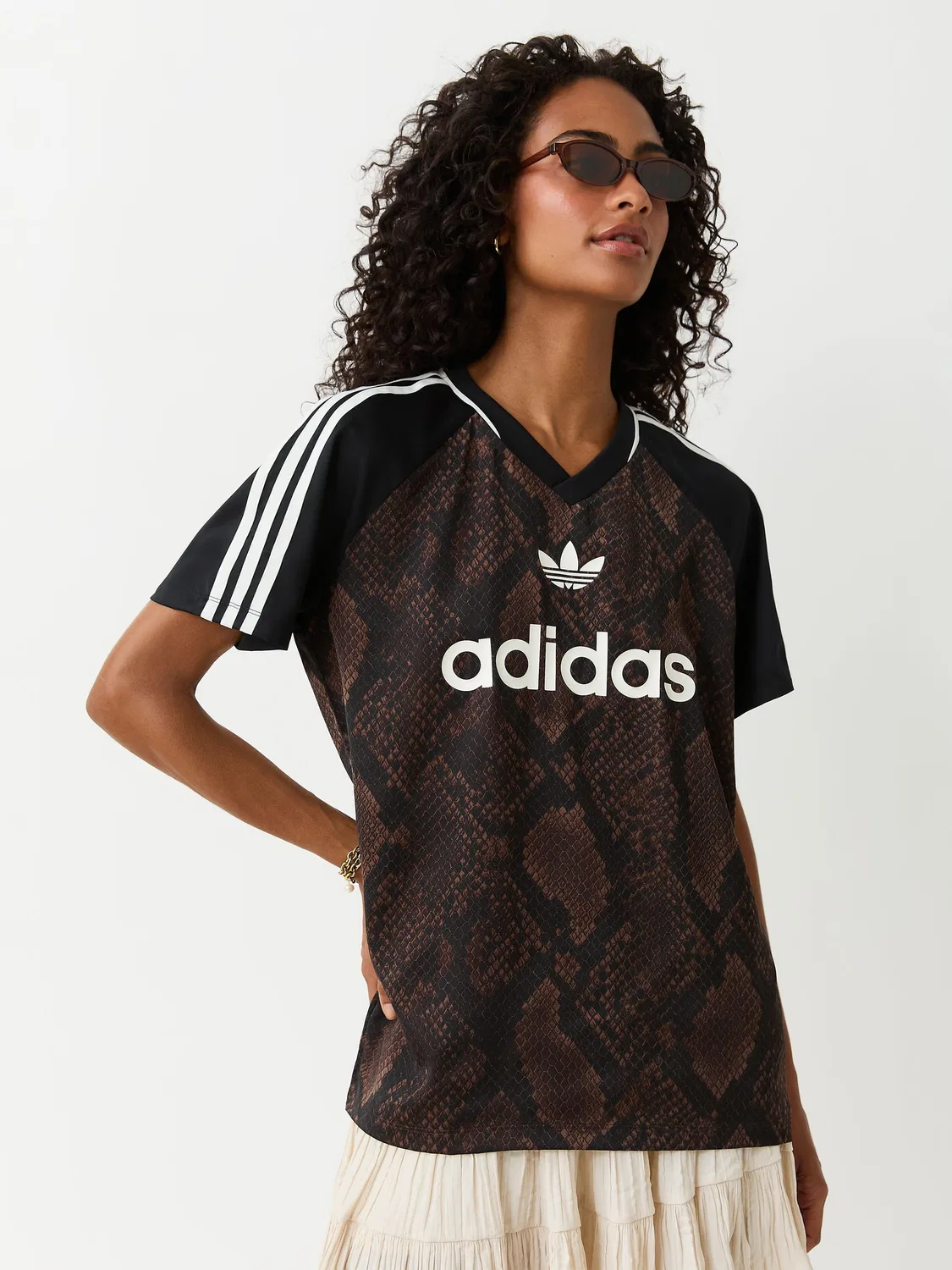 Футбольная футболка adidas Originals из атласа со змеиным принтом, Animal