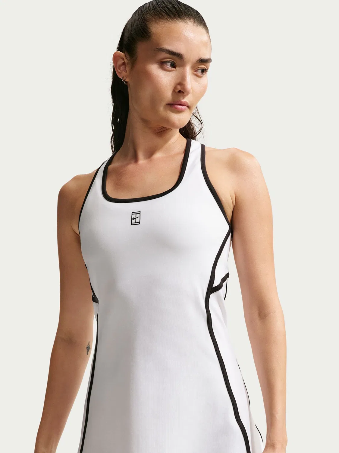 Платье теннисное Dri-Fit Nike, белое/черное — фото 3