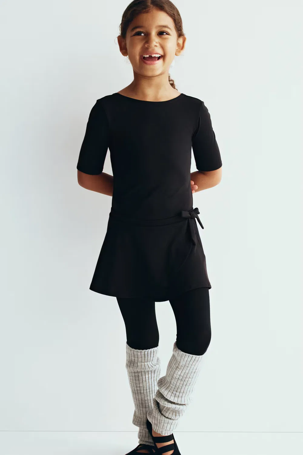 Комплект из двух предметов: боди и юбка H&M, Schwarz