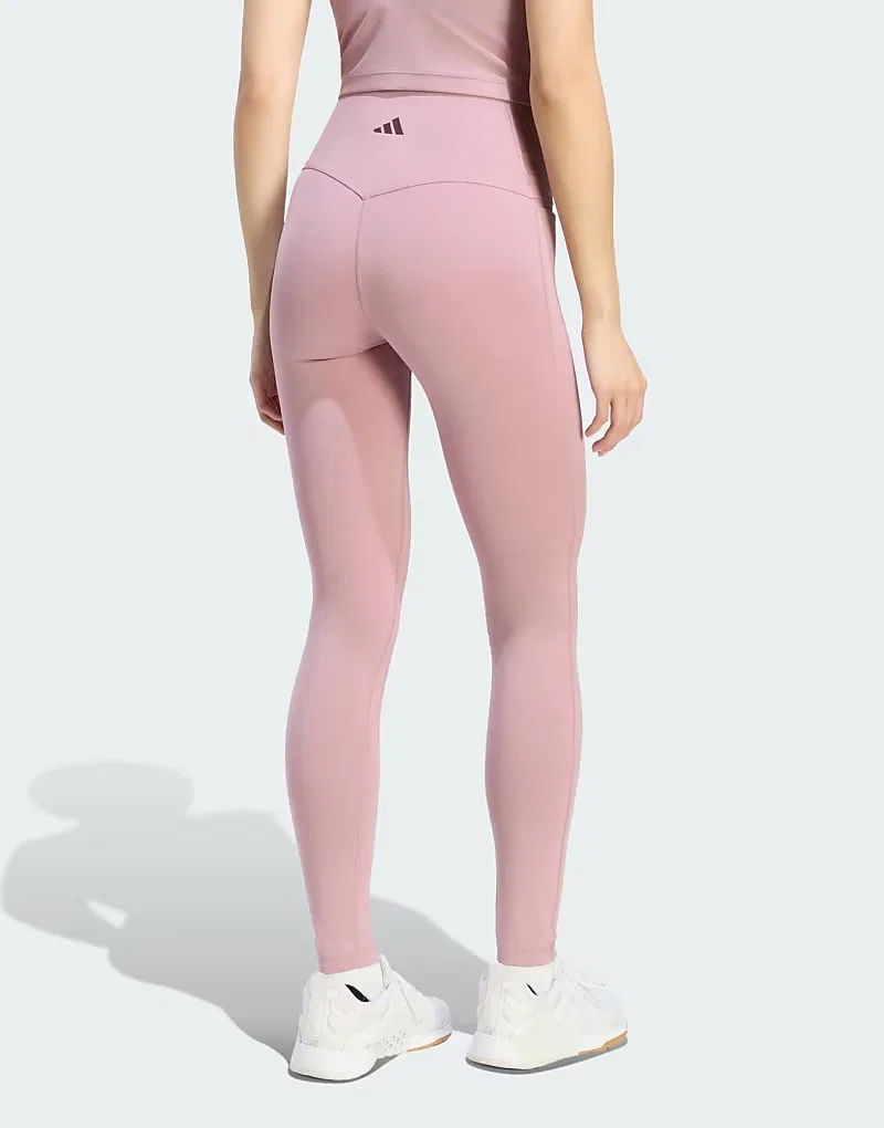 Леггинсы Adidas performance 3 stripes studio all me x-over stash pocket в цвете magic mauve — фото 2