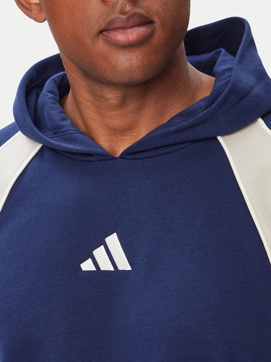 Мужская толстовка стандартного кроя Seasonal Essentials Colorblock Adidas, темно-синий — фото 4