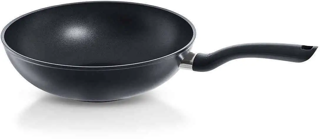 

Вок Fissler "Cenit", алюминий, (1 шт.), Ø 28 см, с эргономичной ручкой, индукционный, производство Италия, черный