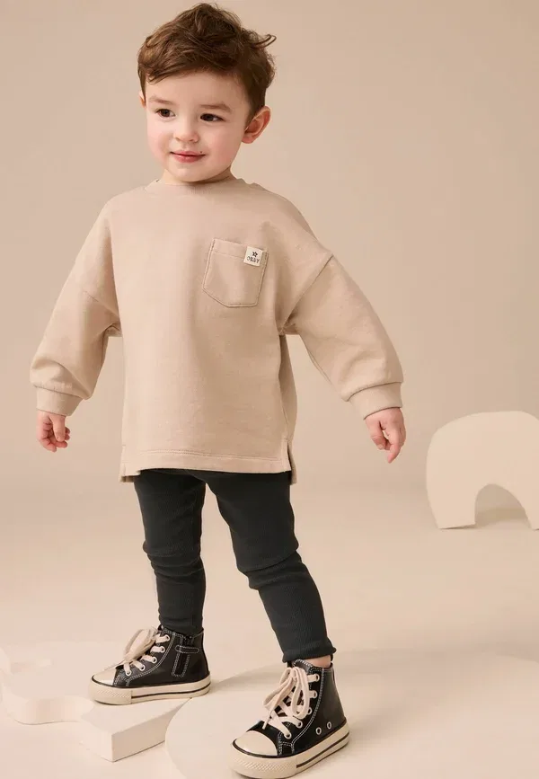 Комплект из футболки и леггинсов хлопковый Regular fit long sleeve top and leggings set Next, Stone, цвет stone — фото 2