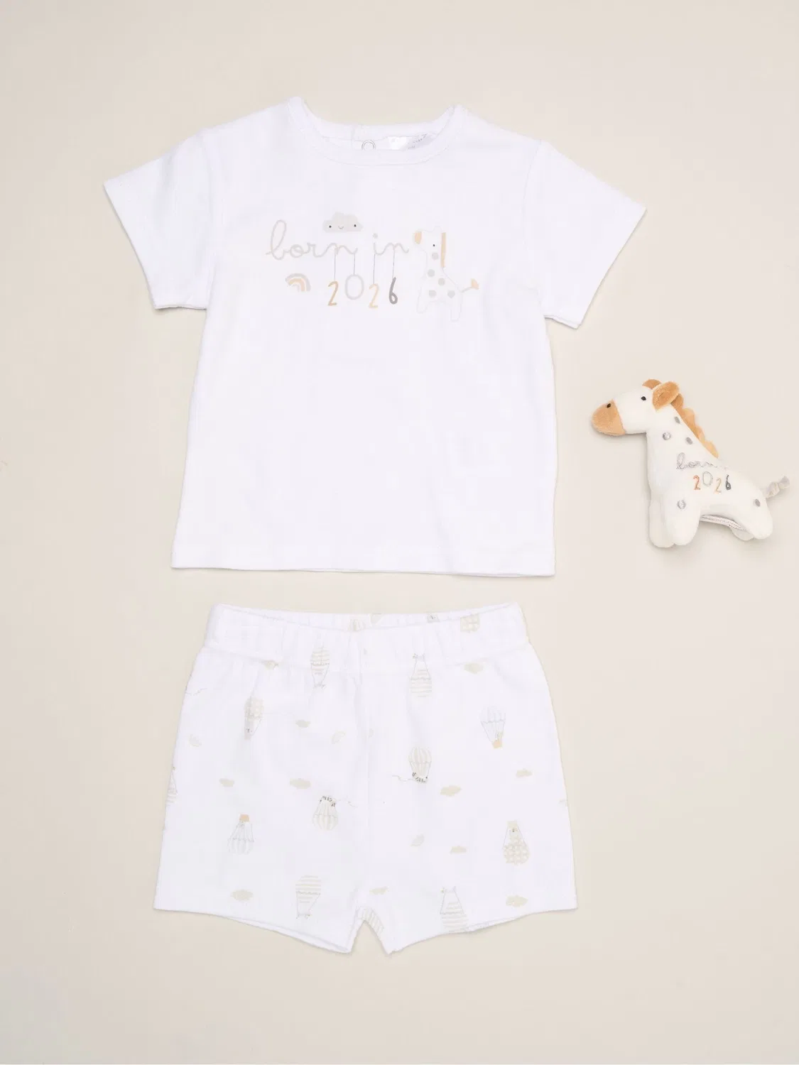 Комплект одежды с принтом Born in 2026 Rock-A-Bye Baby Boutique, белый
