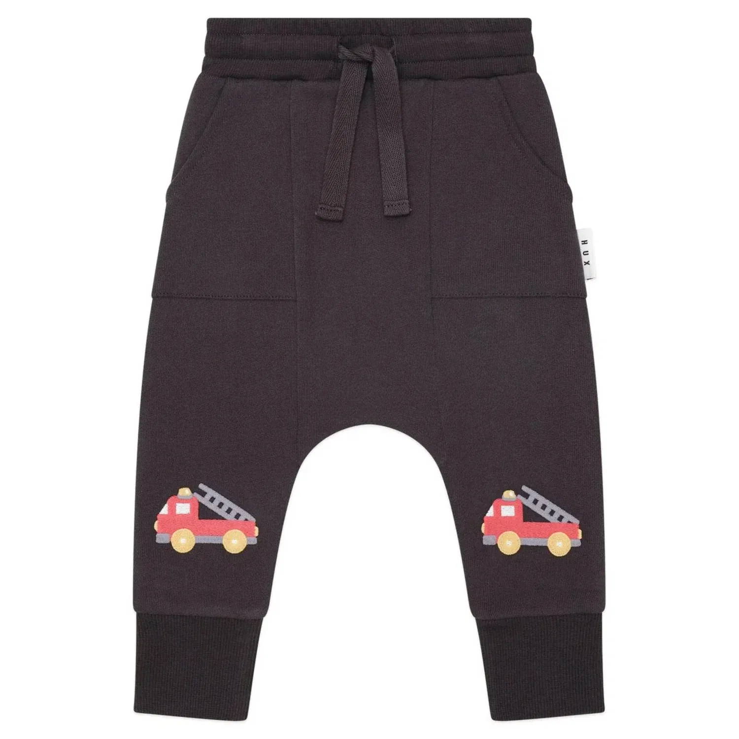 Детские штаны для мальчиков с принтом пожарной машины Fire Truck Drop Crotch Pant Huxbaby, черный — фото 2