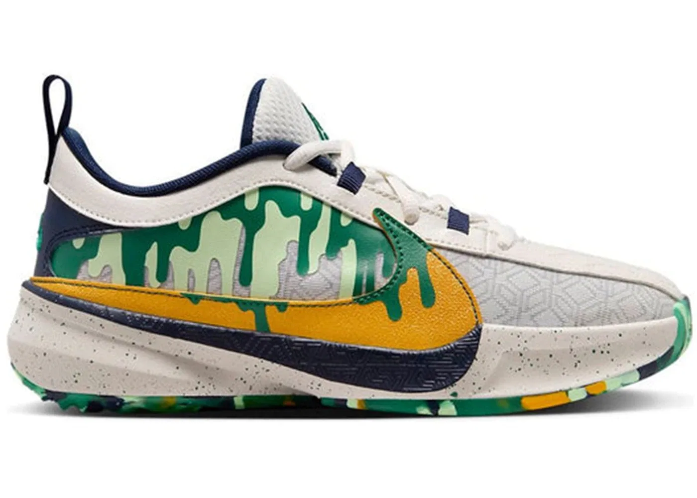 Детские кроссовки для мальчиков баскетбольные Nike Zoom Freak 5 Nike, Wolf Grey/University Gold/Phantom/Malachite