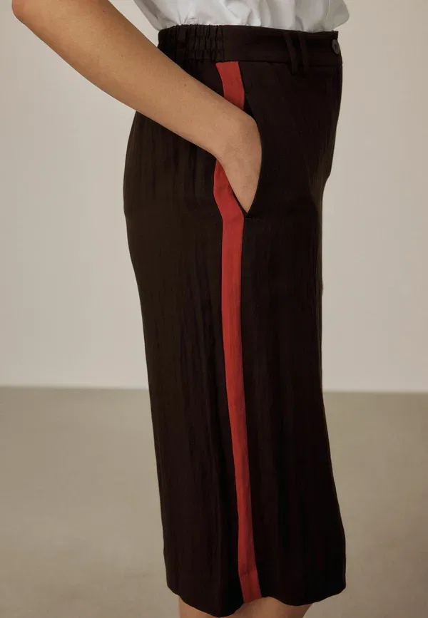 Шорты из лиоцелла, Regular Fit, Next, Chocolate Brown, коричневый/шоколадный — фото 3