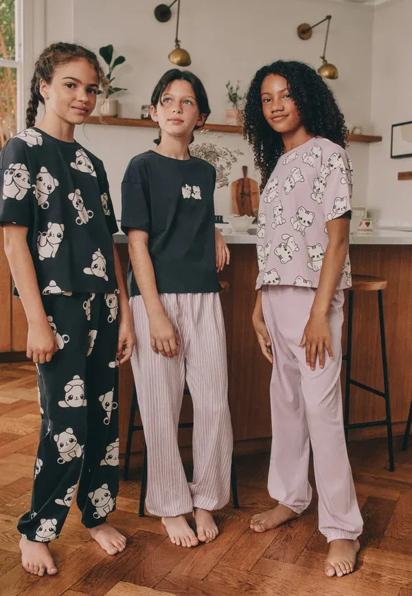 Комплект пижам 3 шт, хлопок, Regular fit - jogger pyjamas 3 pack set, Next, Black/White Panda Print, белый