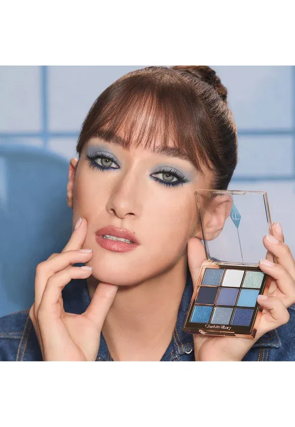 Палитра трендов для красоты глаз от Шарлотты - палетка теней для век 9 г Charlotte Tilbury, цвет denim dimension — фото 2