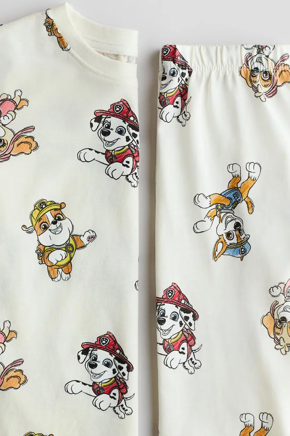 Пижама из набивного хлопка H&M, Cremefarben/Paw Patrol — фото 2