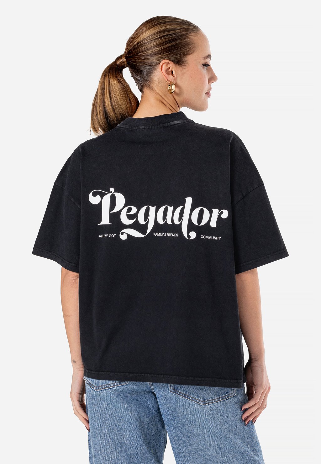 

Футболка с принтом SIENNA OVERSIZED TEE Pegador, черный