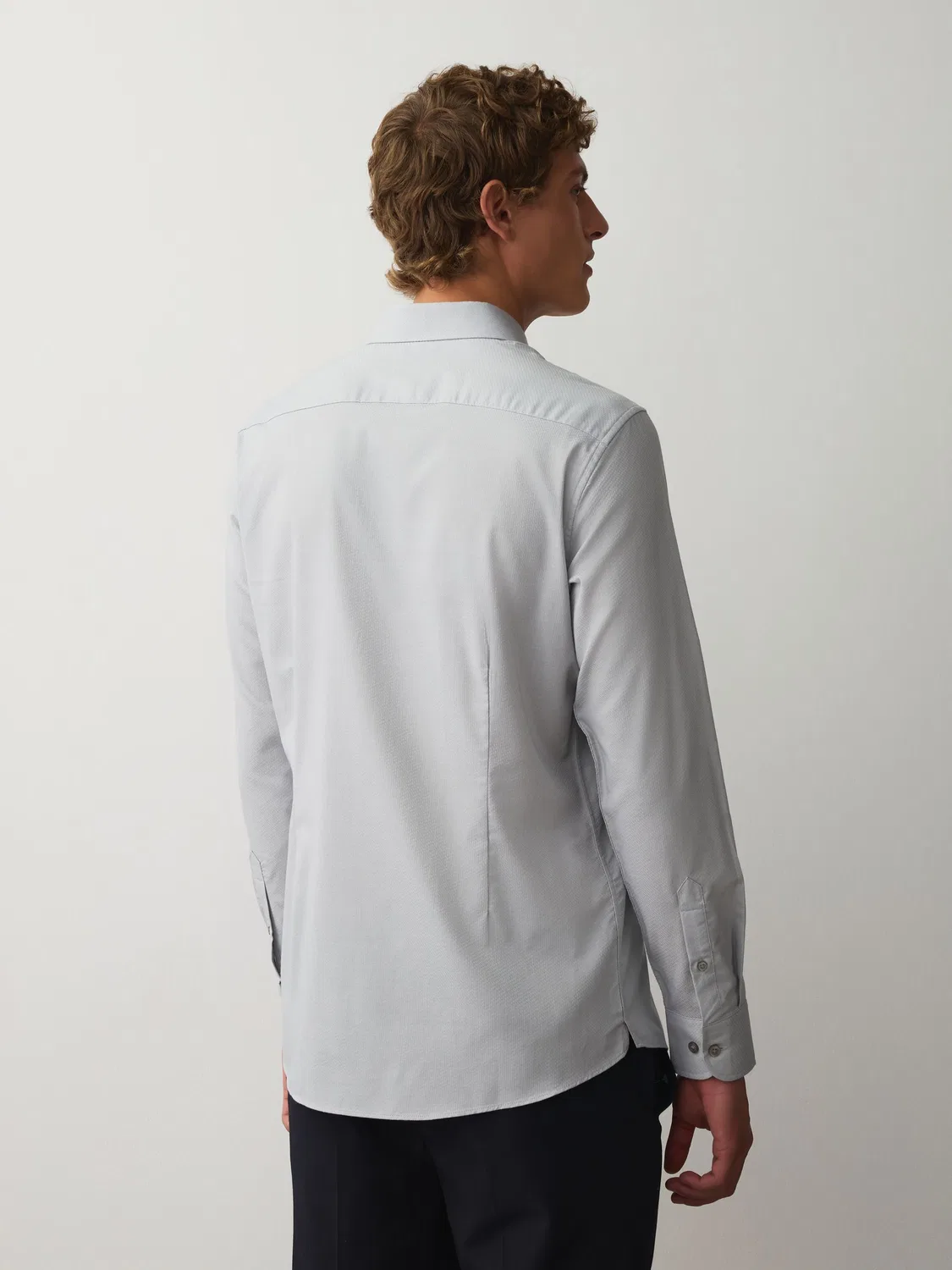 Рубашка с текстурой, slim fit Next, светло-серый — фото 3
