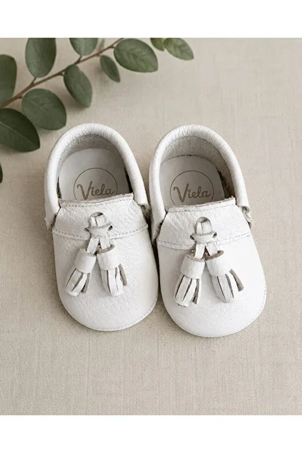 Детские мокасины для новорожденных из натуральной кожи White Genuine Leather Baby Moccasins Viela Gift Atelier, White