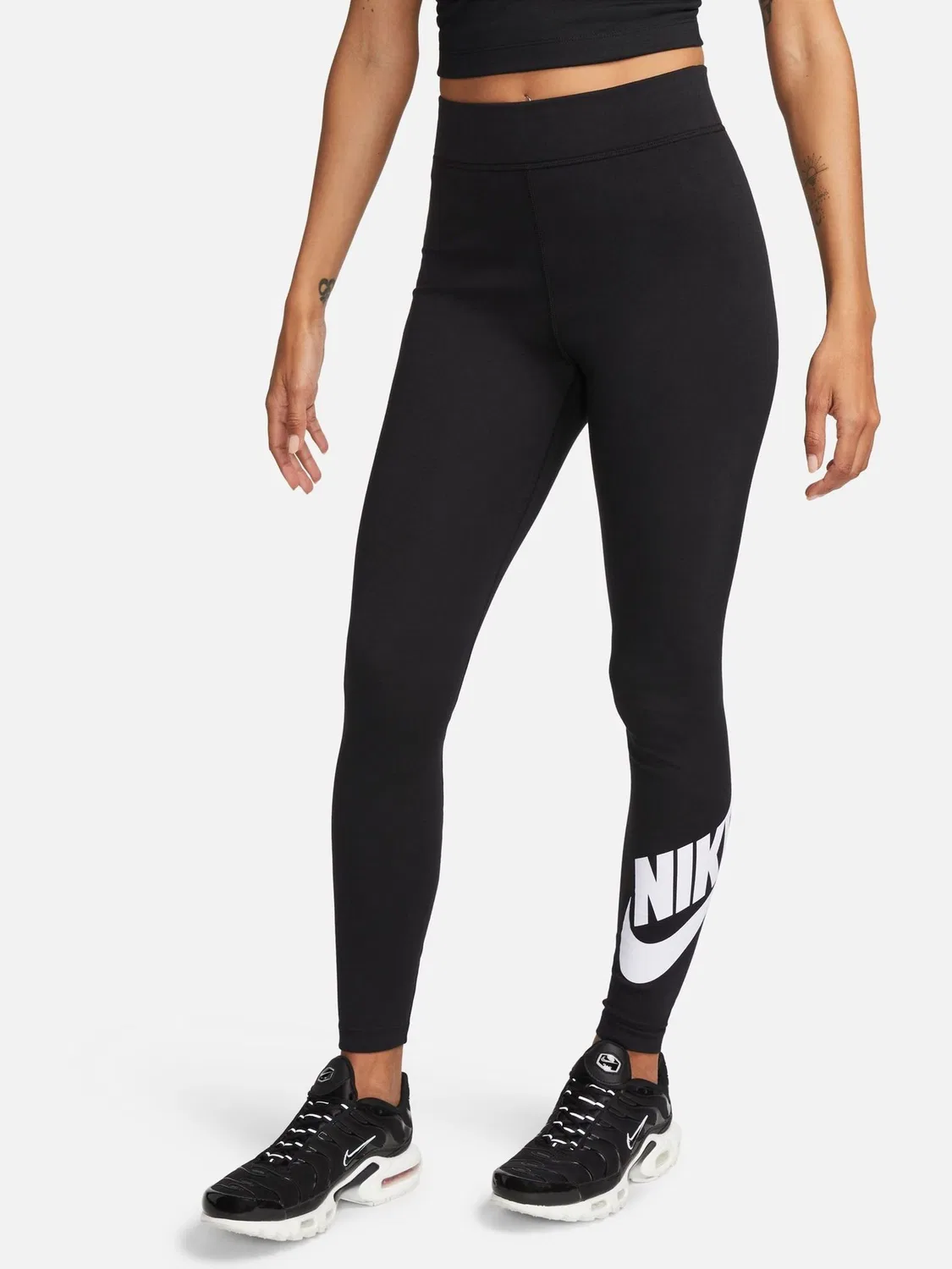 Леггинсы Nike Sportswear Classics с завышенной талией, черные