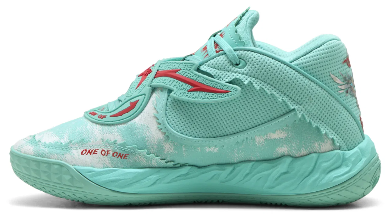 Кроссовки для мальчиков MB.05 Melo World PUMA, цвет Aquatic Green/For All Time Red — фото 2