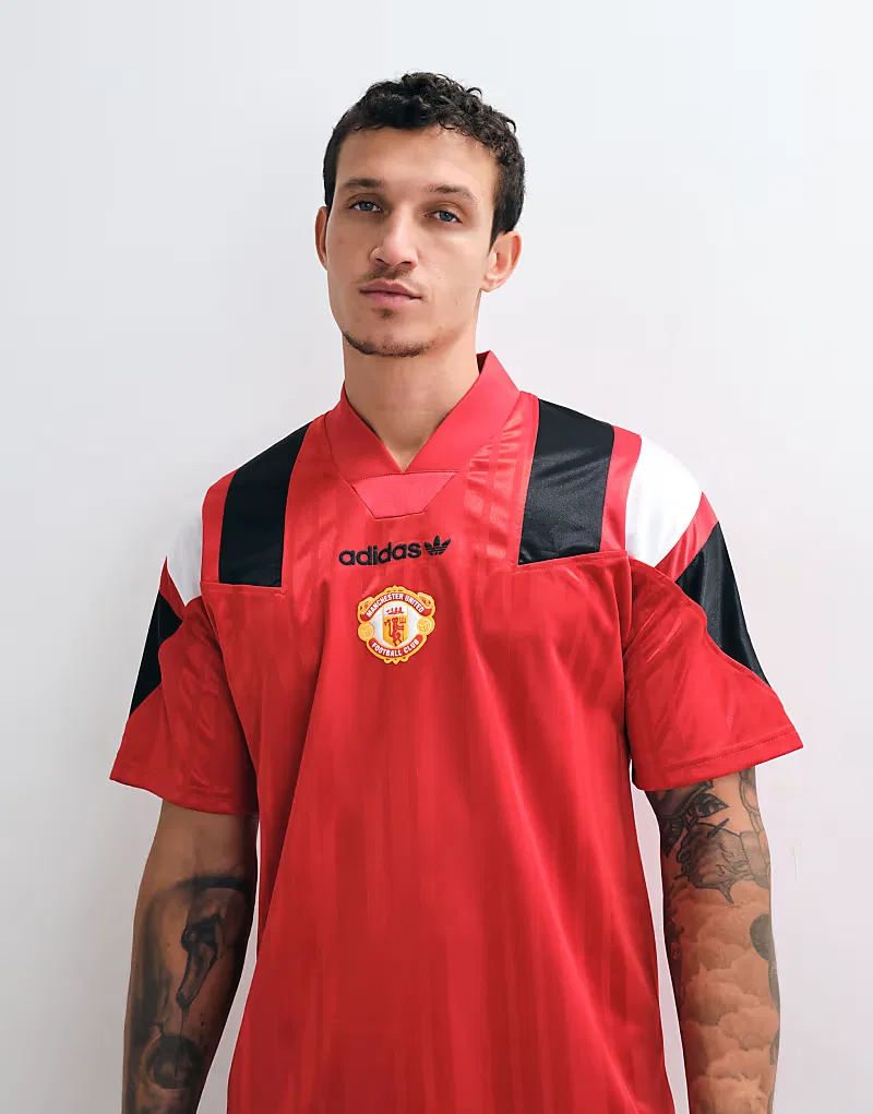 Футболка Adidas Manchester United 26/27 EQT красного