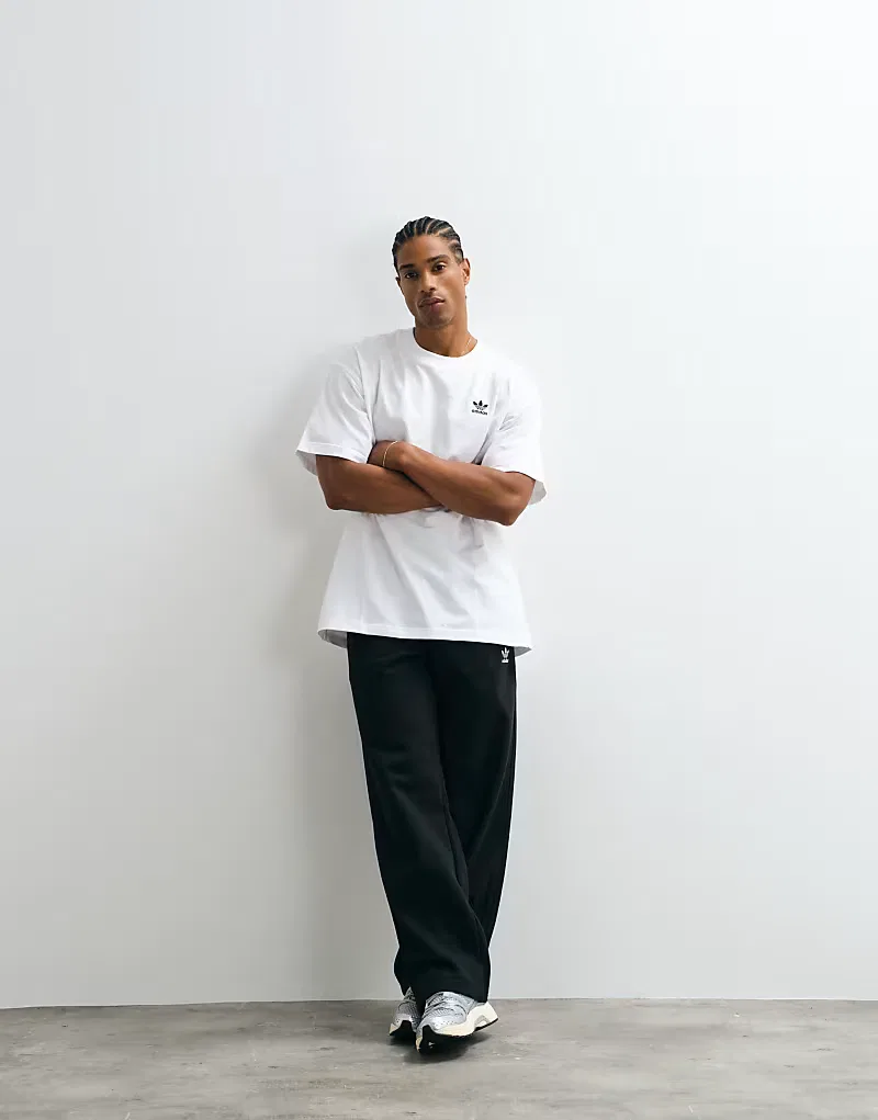Спортивные брюки Adidas Originals Essential с открытой пяткой, черный — фото 4