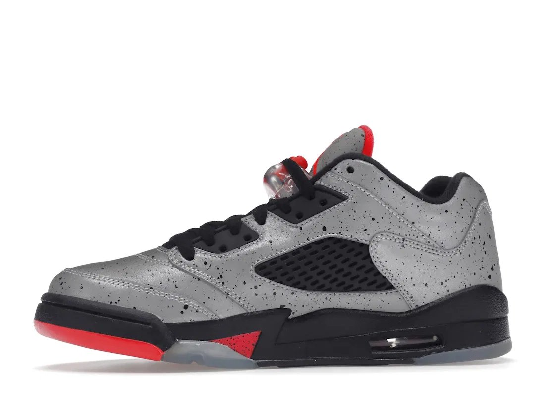 Детские кроссовки Lifestyle Jordan 5 Retro Low Jordan, Reflective Silver/Infrared 23-Black — фото 3