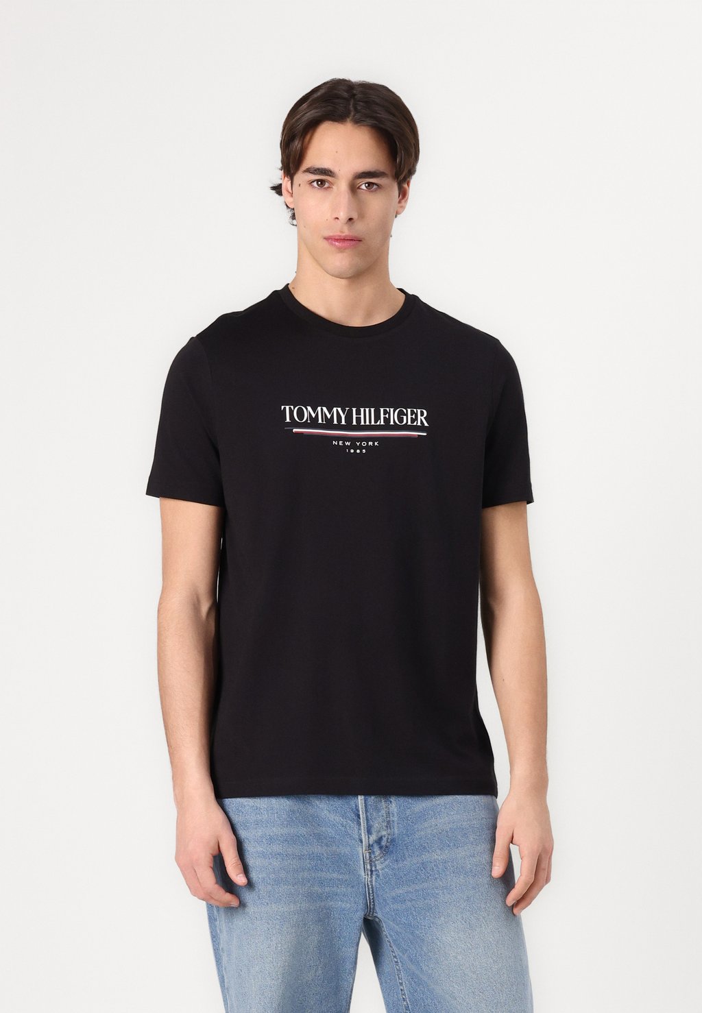 

Футболка с принтом BRAND LOVE TEE Tommy Hilfiger, черный